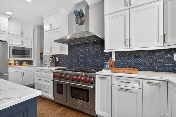 $859,000 | 75 Luthien Forrest Road, Rock Tavern, NY 12575