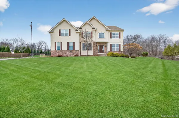 $859,000 | 75 Luthien Forrest Road, Rock Tavern, NY 12575