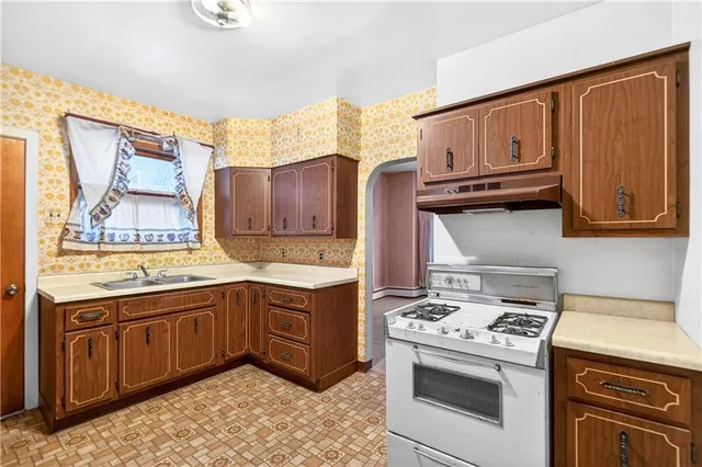 $110,000 | 19 Hill Street, Monongahela, PA 15063