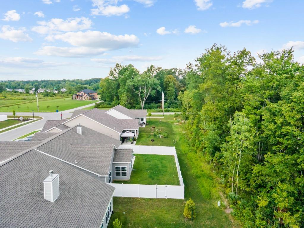 5224 Desert View Place Fort Wayne, IN 46808 - Photo 4 of 36