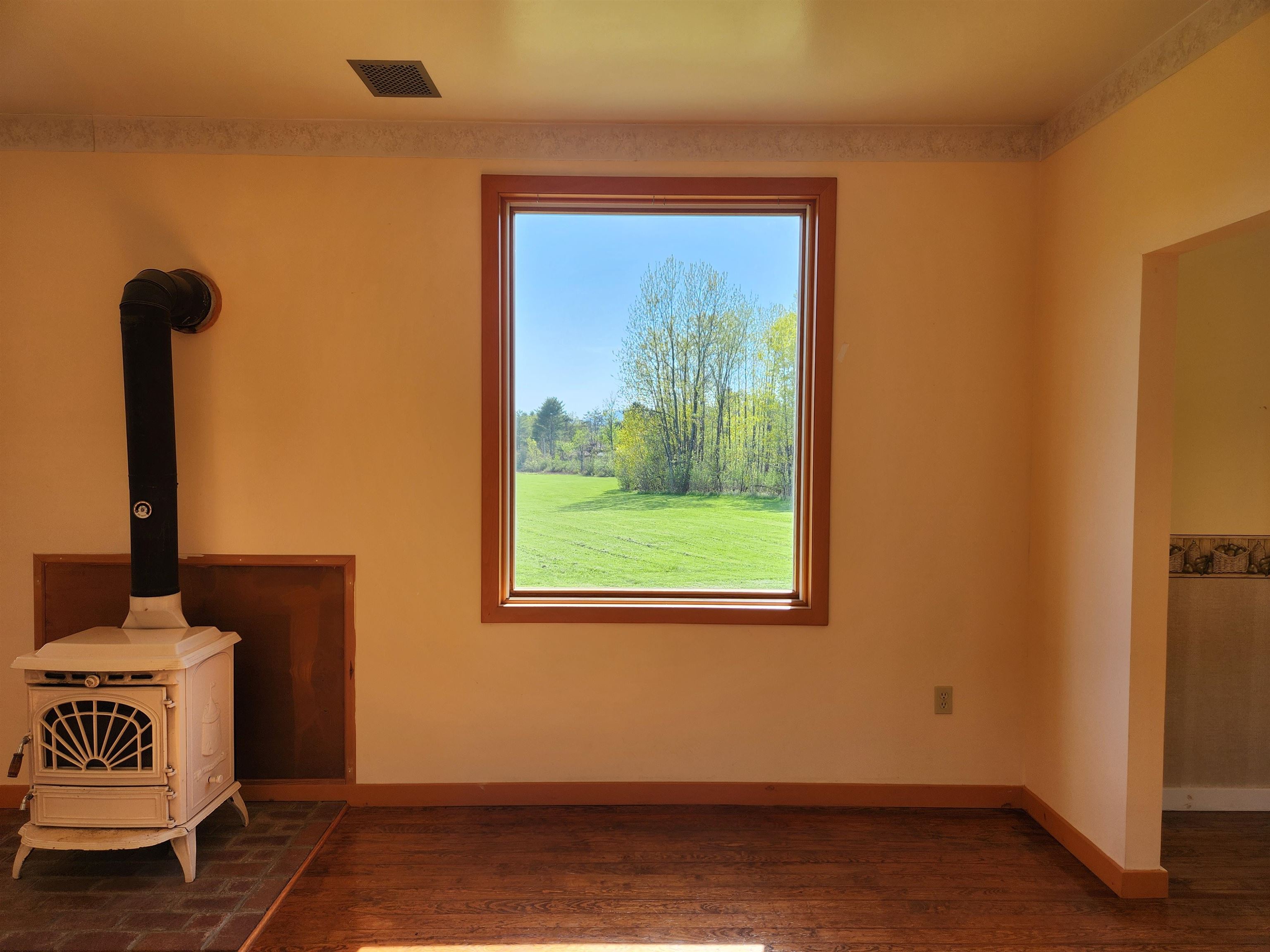 109 North Hollow Road Stowe, VT 05672 - Photo 9 of 46