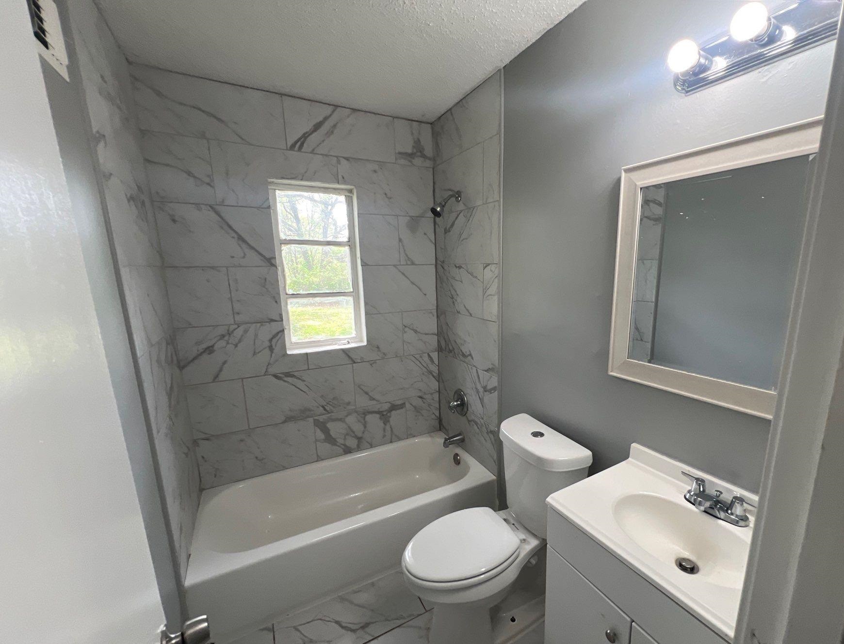 389 West Mitchell Road Memphis, TN 38109 - Photo 4 of 14