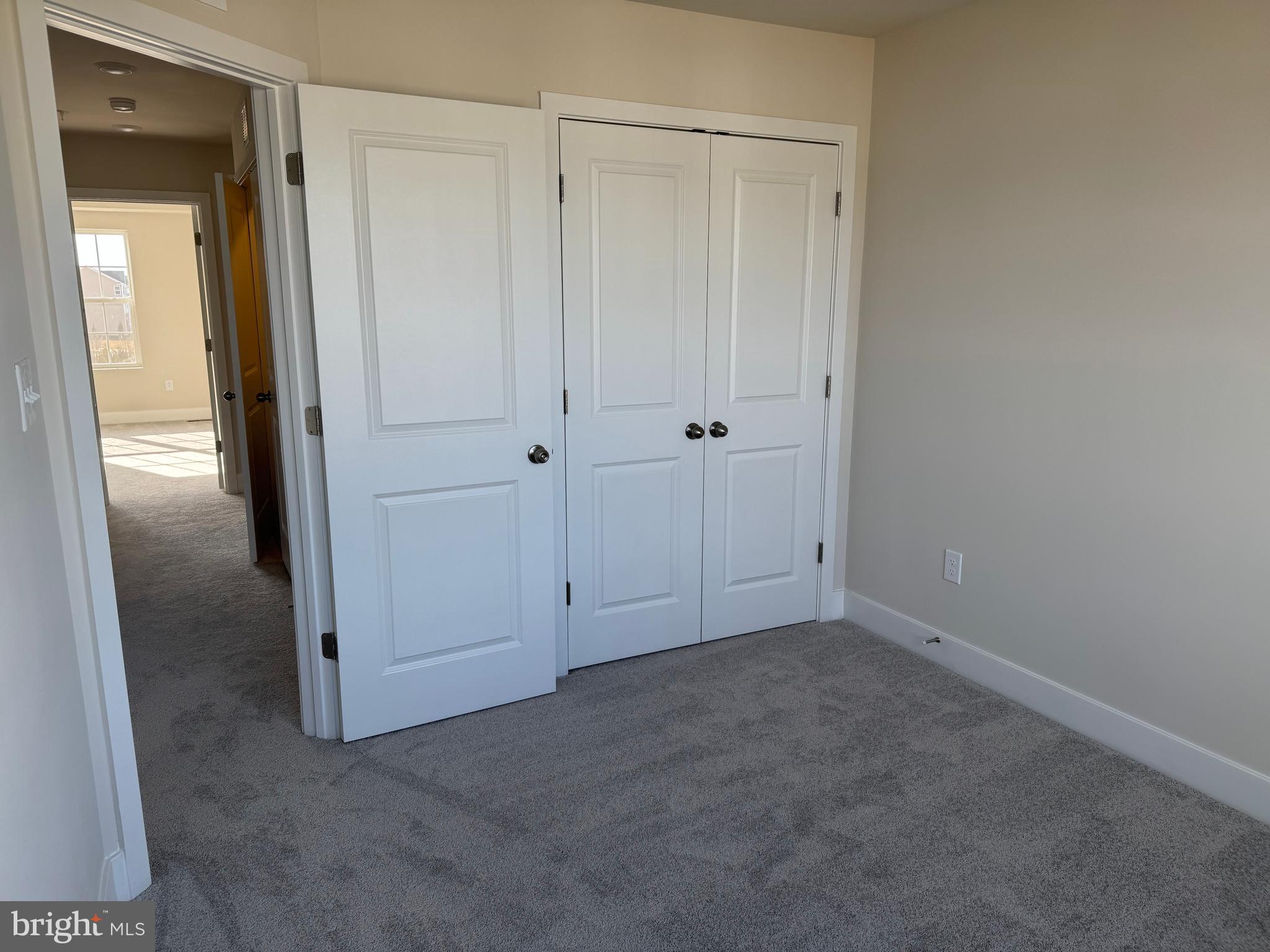 1826 Oxbow Road Baltimore, MD 21244 - Photo 19 of 34