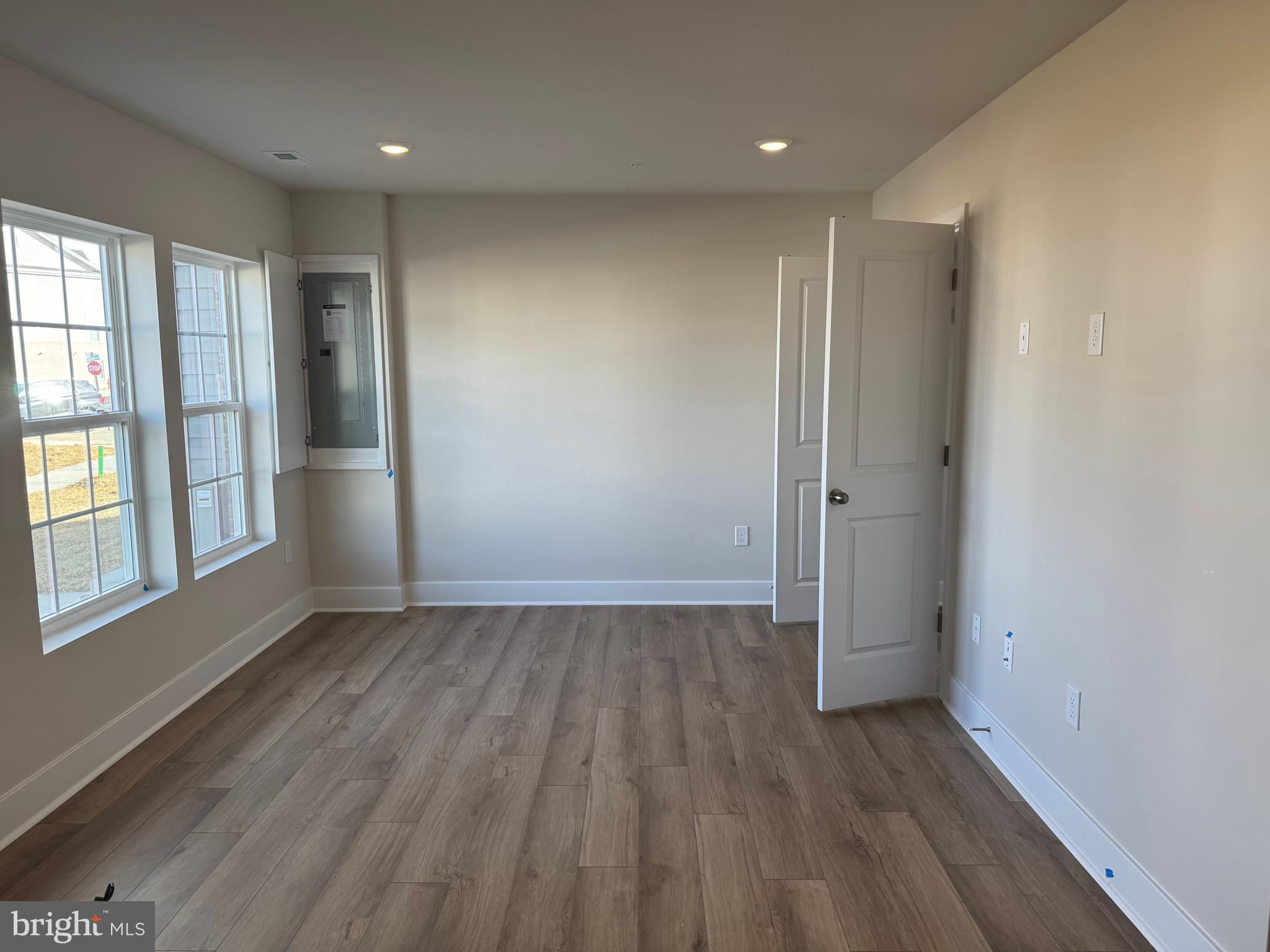 1826 Oxbow Road Baltimore, MD 21244 - Photo 10 of 34