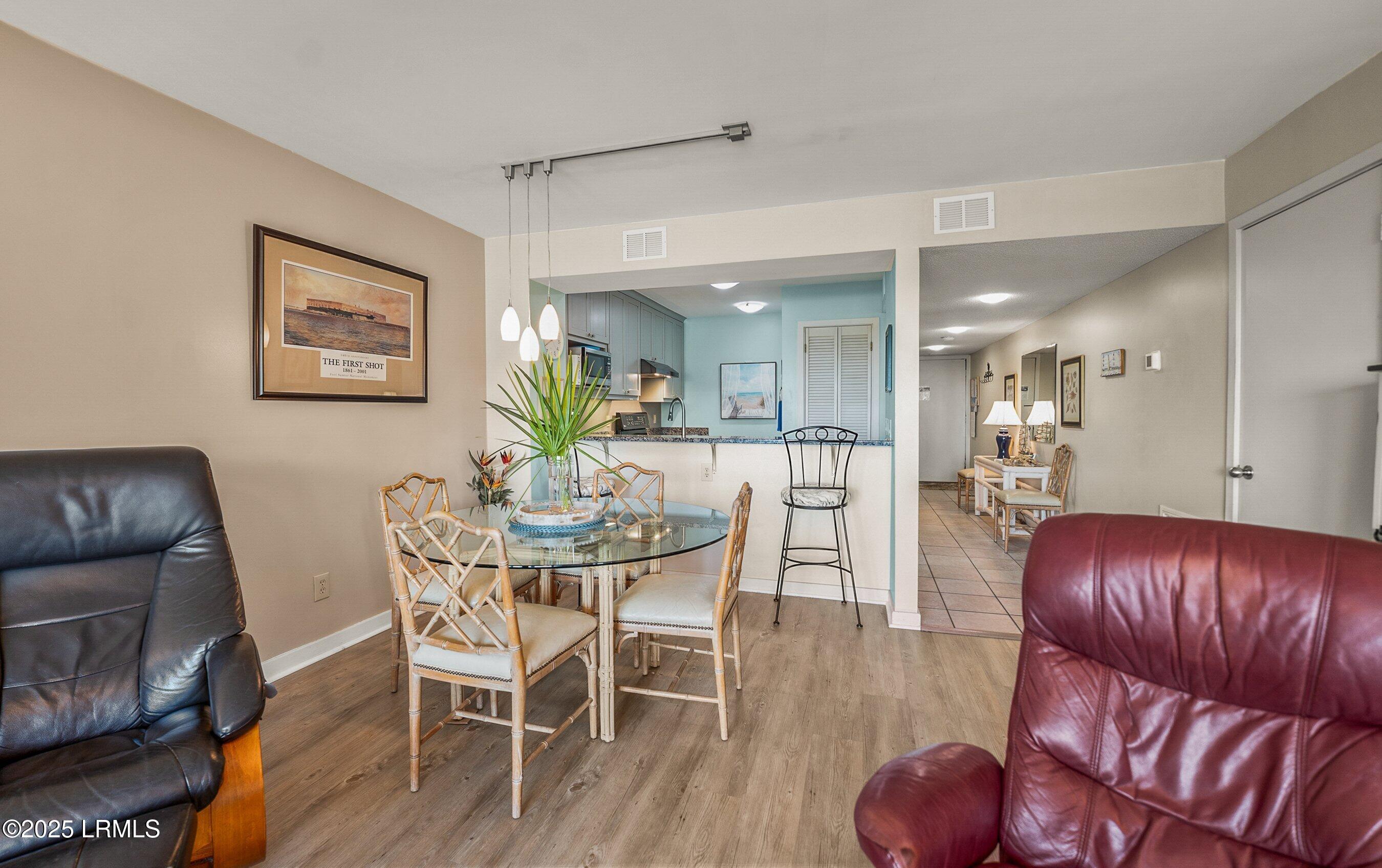 6 Harbor Drive, Unit M116 Harbor Island, SC 29920 - Photo 12 of 60 Dining