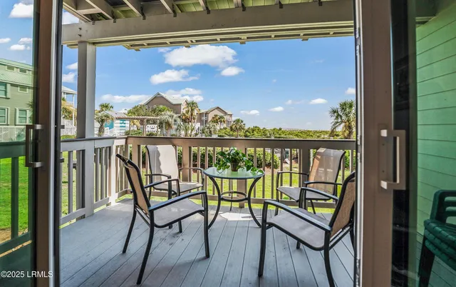 $424,900 | 6 Harbor Drive, Unit M116, Harbor Island, SC 29920