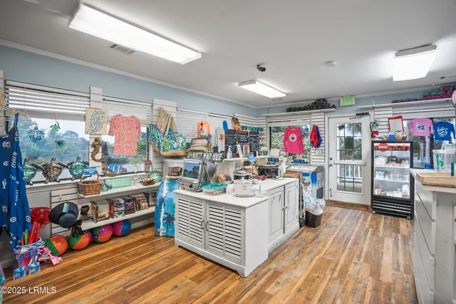 $424,900 | 6 Harbor Drive, Unit M116, Harbor Island, SC 29920