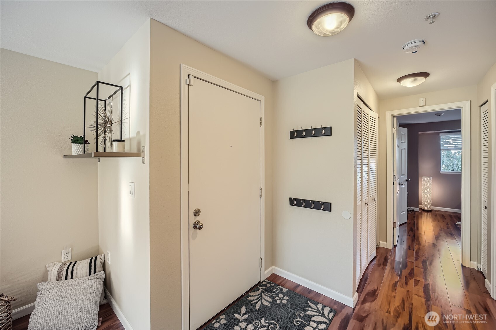 11002 Southeast Petrovitsky Road, Unit I201 Renton, WA 98055 - Photo 3 of 20 Gallery Image 3