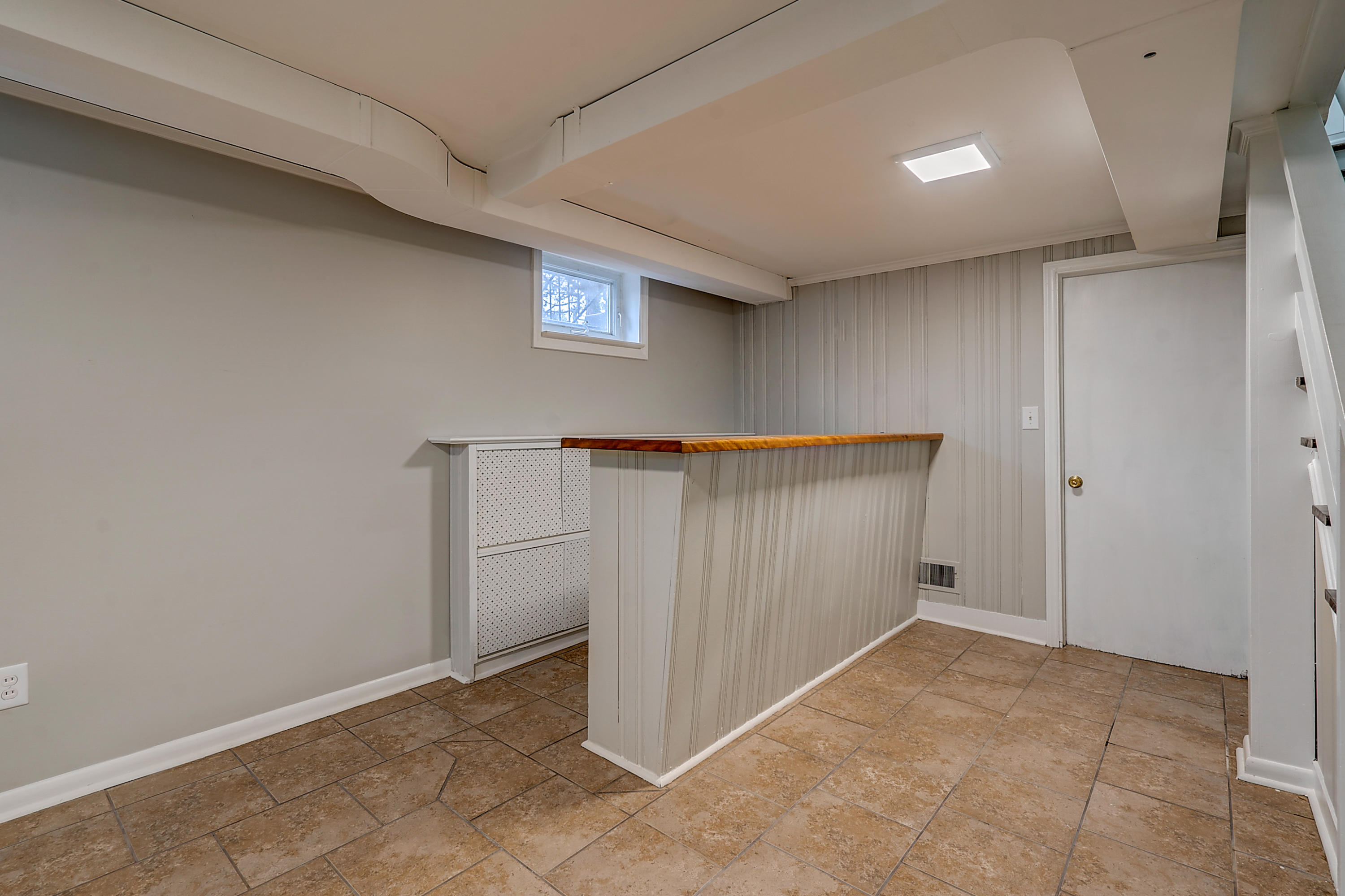 3820 Keagy Road Southwest Roanoke, VA 24018 - Photo 28 of 37 DSC00141-2_2-2_3-2_4-2_5-2