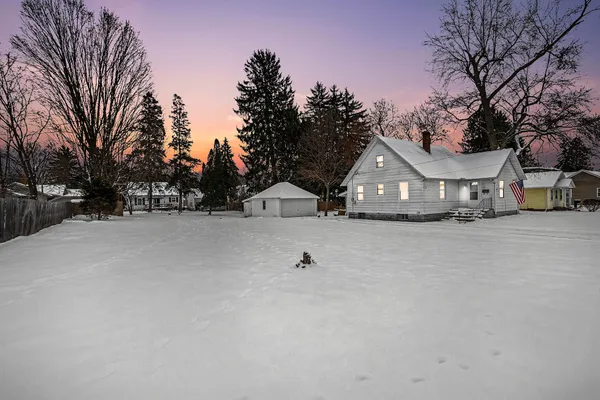 $230,000 | 314 Chippewa Street, Buchanan, MI 49107
