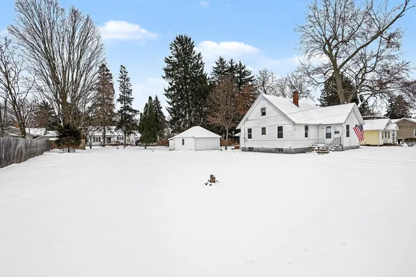 $230,000 | 314 Chippewa Street, Buchanan, MI 49107