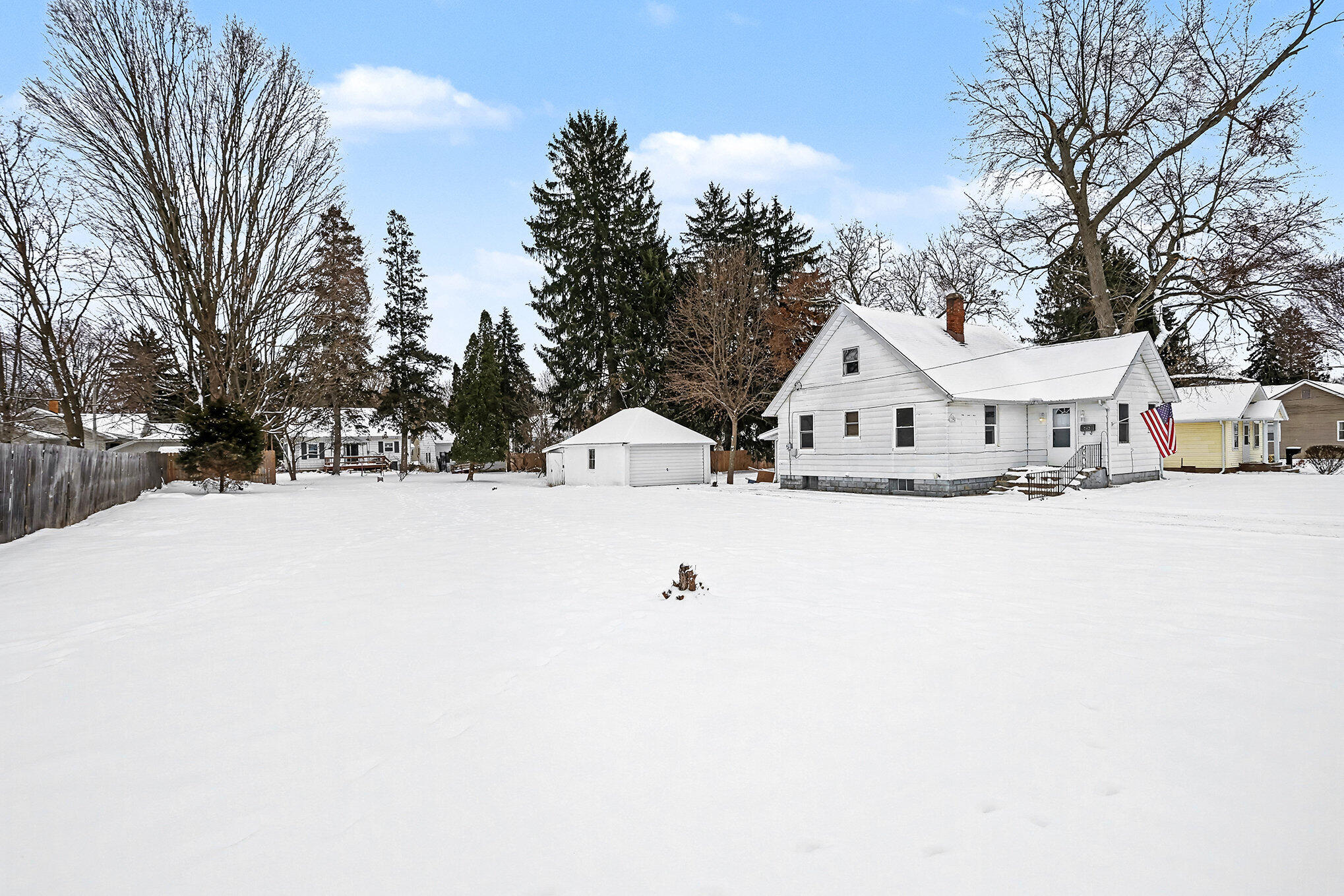314 Chippewa Street Buchanan, MI 49107 - Photo 3 of 17 file_375