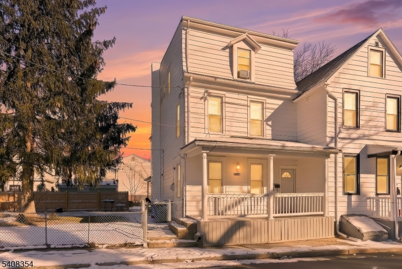 233 Ellis Street Burlington, NJ 08016 - Photo 1 of 43