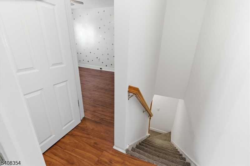 233 Ellis Street Burlington, NJ 08016 - Photo 37 of 43