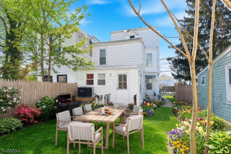 233 Ellis Street Burlington, NJ 08016 - Photo 39 of 43