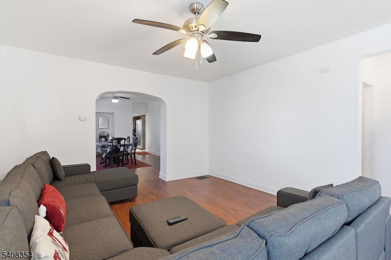 233 Ellis Street Burlington, NJ 08016 - Photo 9 of 43