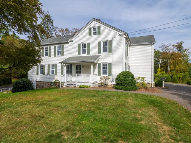 $1,059,000 | 35 Ramapoo Road, Ridgefield, CT 06877
