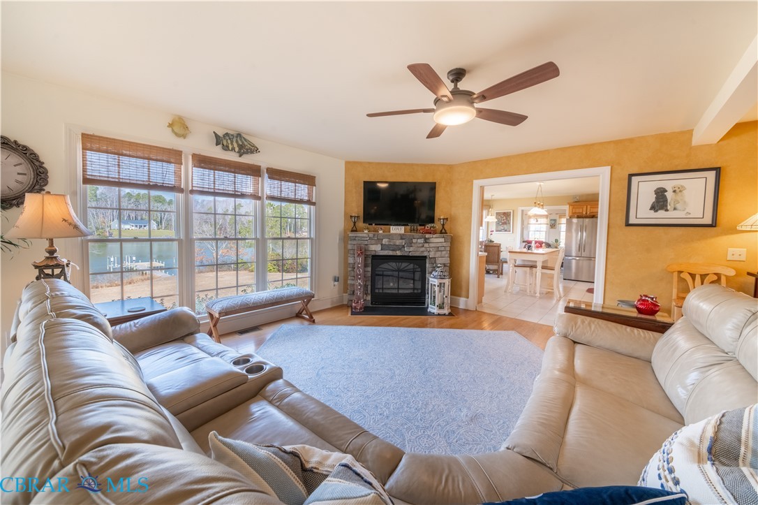 749 Blue Barn Road Wake, VA 23176 - Photo 9 of 49