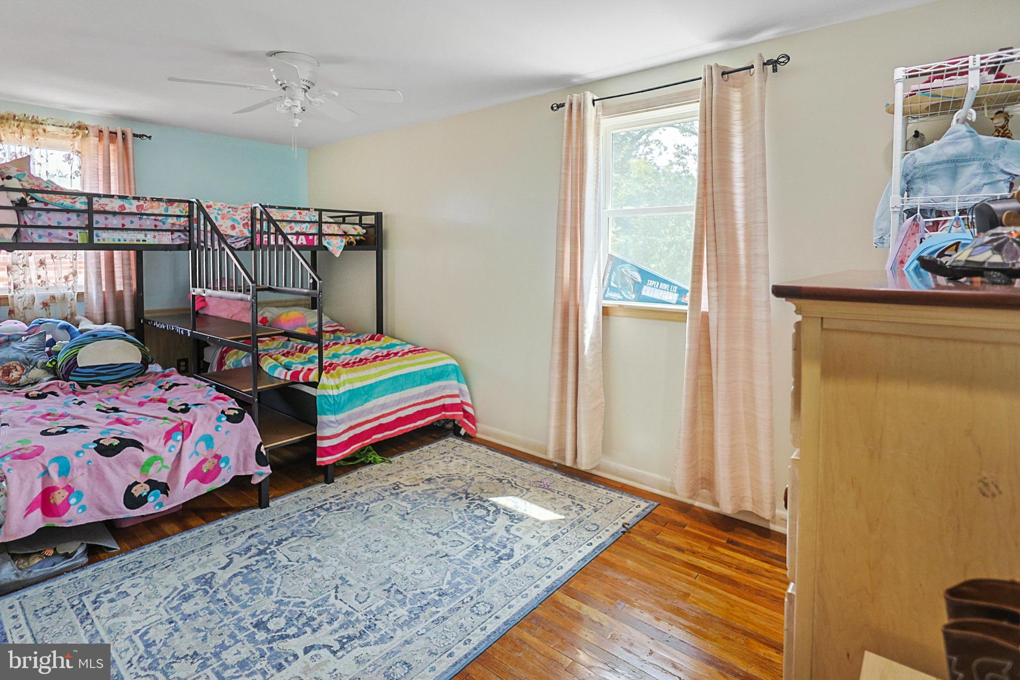 9916 South Canterbury Road Philadelphia, PA 19114 - Photo 19 of 31 Gallery Image 19