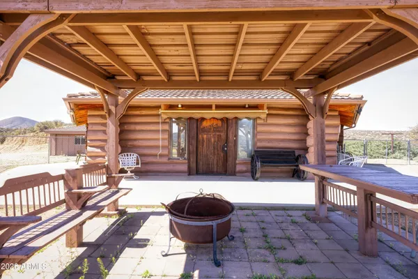 $2,500,000 | 1448 South State Route 69, Dewey, AZ 86327