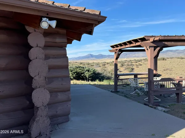 $2,500,000 | 1448 South State Route 69, Dewey, AZ 86327