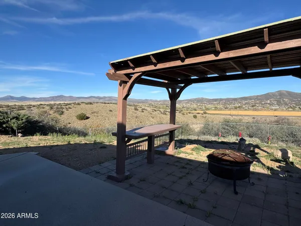 $2,500,000 | 1448 South State Route 69, Dewey, AZ 86327