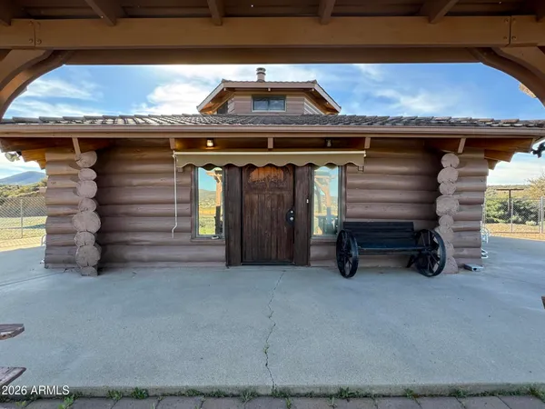 $2,500,000 | 1448 South State Route 69, Dewey, AZ 86327