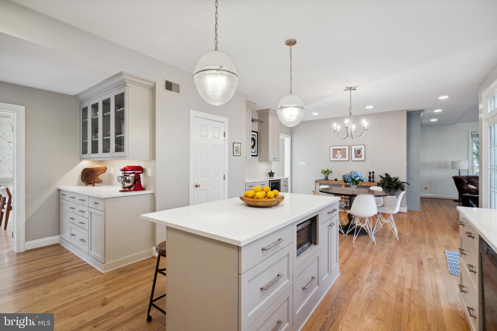 8 Paul Road Wayne, PA 19087 - Photo 16 of 64 Kitchen