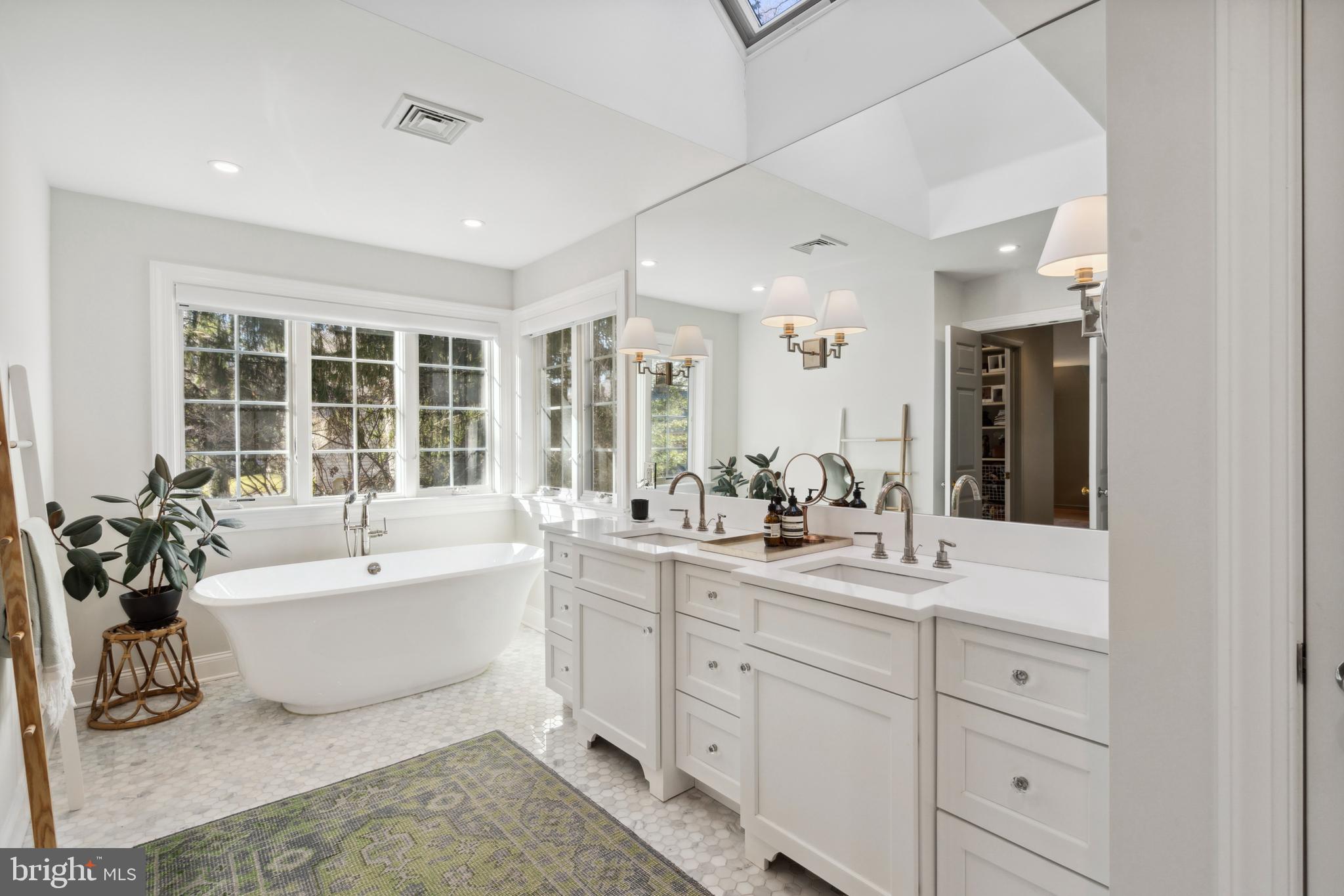 8 Paul Road Wayne, PA 19087 - Photo 40 of 64 Spacious primary bathroom