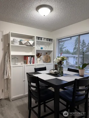 $2,600 | 17301 Northeast 45th Street, Unit 92, Redmond, WA 98052