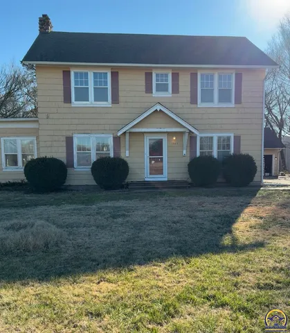 $149,900 | 1505 East 6th Avenue, Emporia, KS 66801