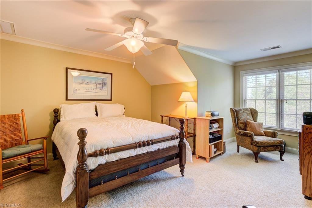 5909 Ballinger Road, Unit D Greensboro, NC 27410 - Photo 25 of 30 Third bedroom