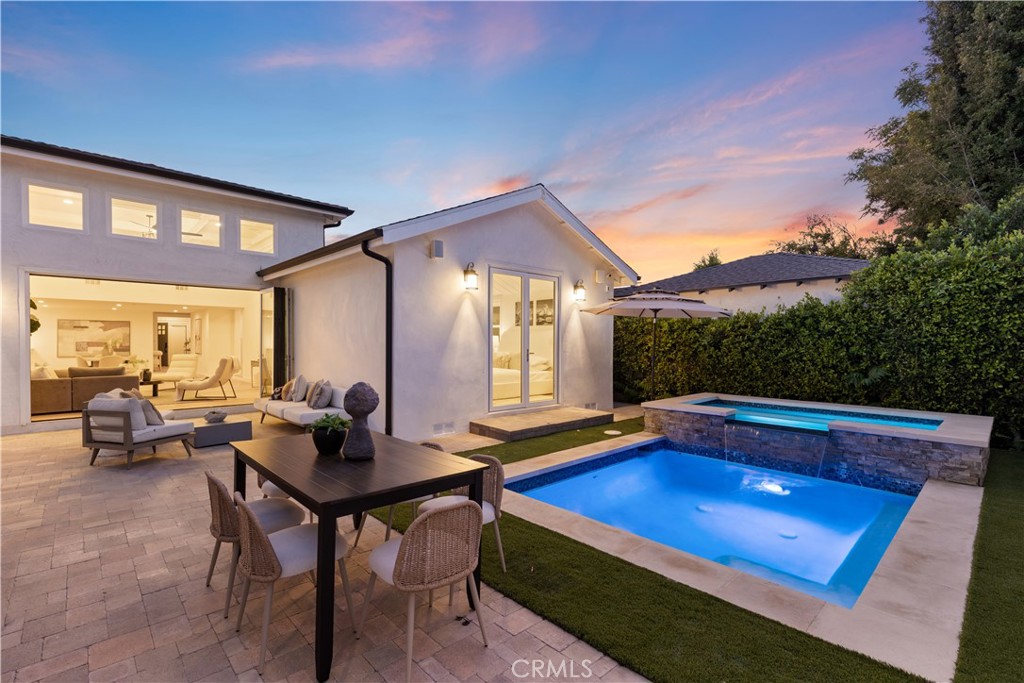 12947 La Maida Street Sherman Oaks, CA 91423 - Photo 2 of 31 a view of a outdoor space with lounge chair