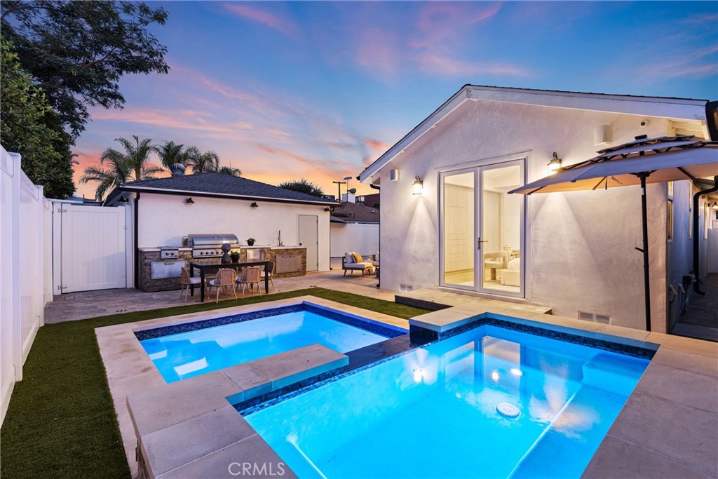 12947 La Maida Street Sherman Oaks, CA 91423 - Photo 26 of 31 a room with pool table and windows