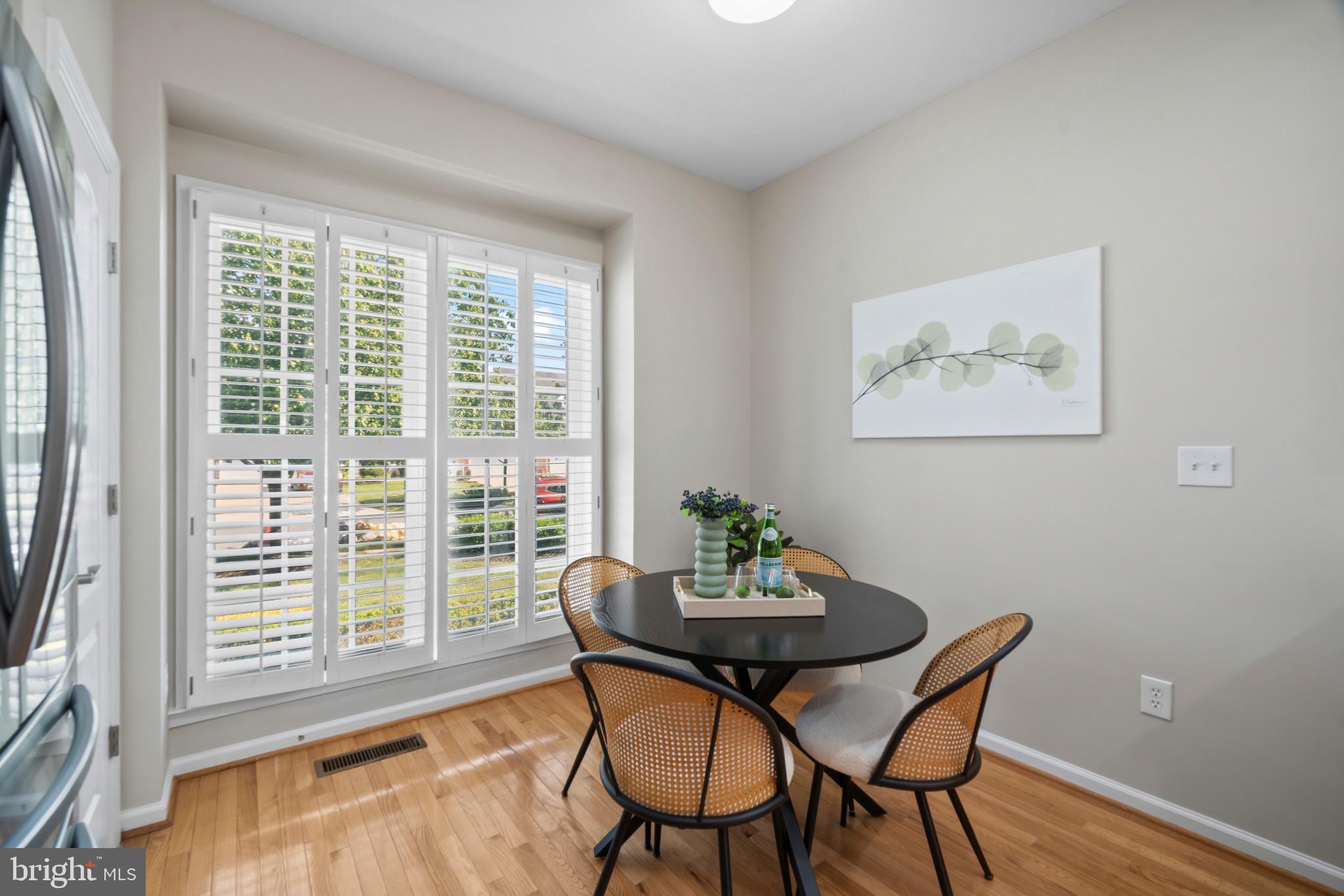 8220 Academy Road, Unit 22 Ellicott City, MD 21043 - Photo 8 of 42 Breakfast nook