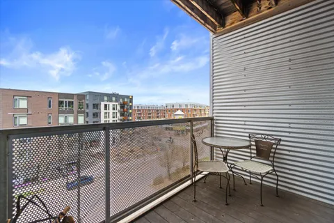 $215,000 | 1541 North Jefferson Street, Unit 405, Milwaukee, WI 53202