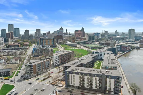 $215,000 | 1541 North Jefferson Street, Unit 405, Milwaukee, WI 53202