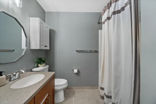 $215,000 | 1541 North Jefferson Street, Unit 405, Milwaukee, WI 53202