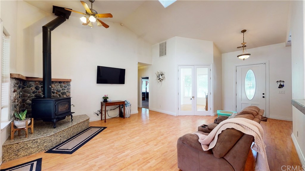 6475 Hollywood Road Magalia, CA 95954 - Photo 4 of 42