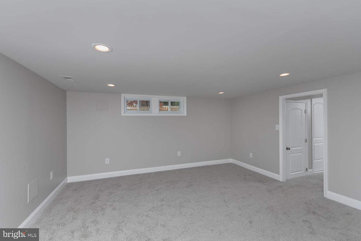 1439 Stonewood Road Baltimore, MD 21239 - Photo 14 of 22