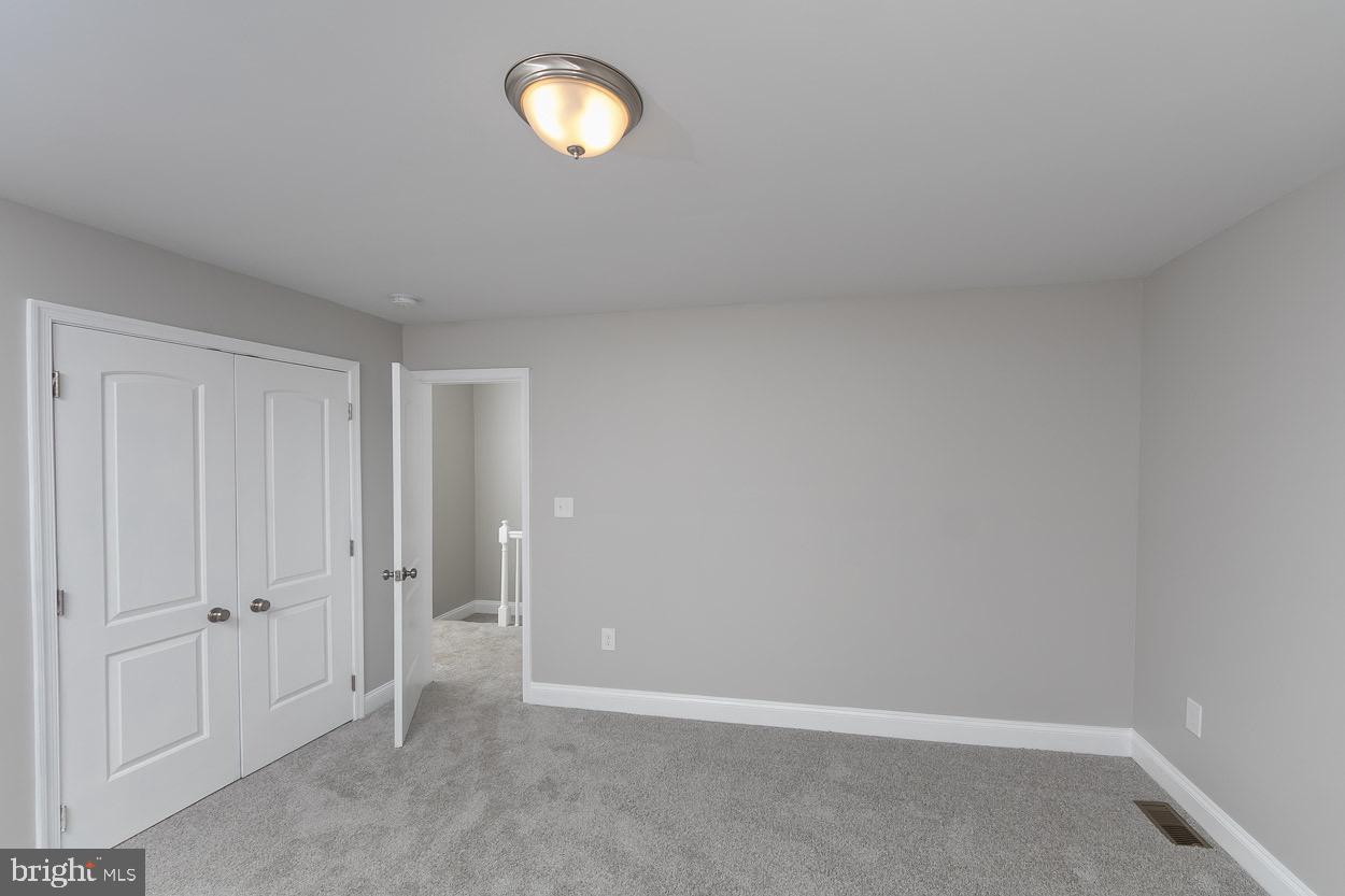 1439 Stonewood Road Baltimore, MD 21239 - Photo 7 of 22