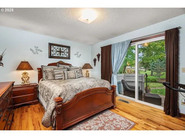 $649,000 | 4525 Northwest Columbia Avenue, Portland, OR 97229