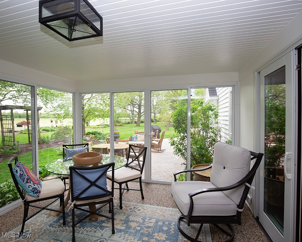 663 Beech Street Oberlin, OH 44074 - Photo 26 of 32 Sunroom