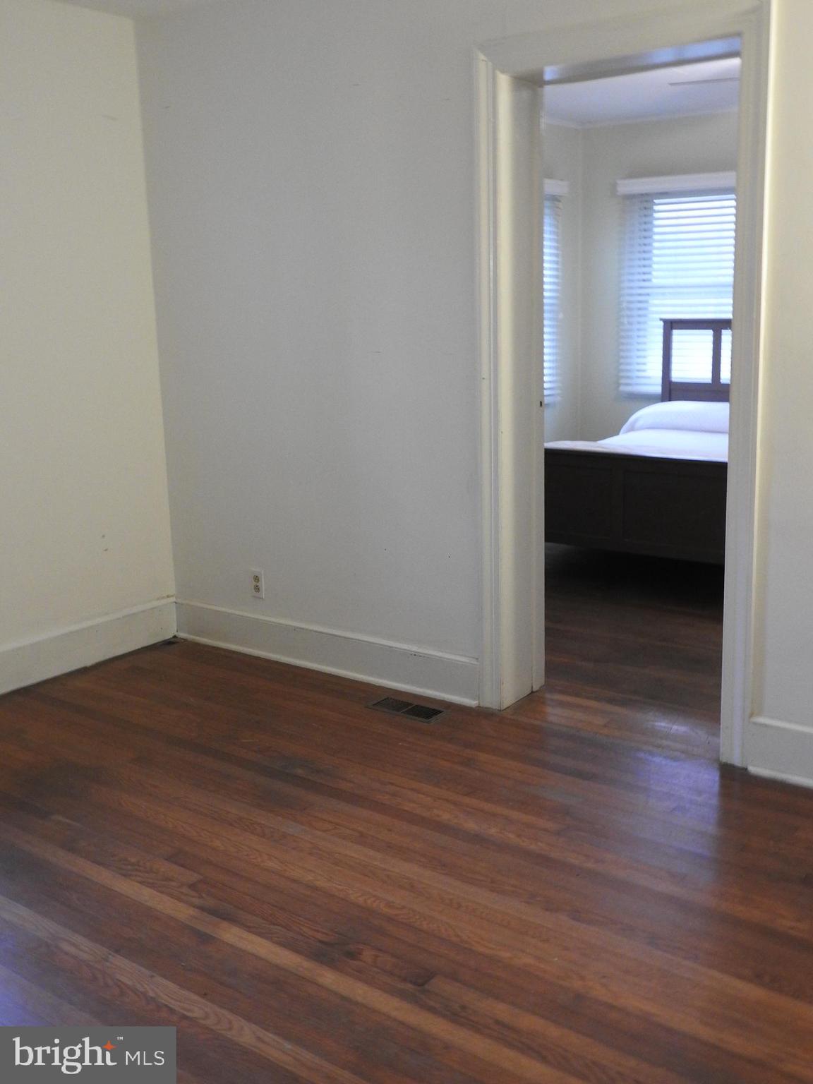 101 Sandy Hill Road Cambridge, MD 21613 - Photo 26 of 53 Room entering Master Bedroom