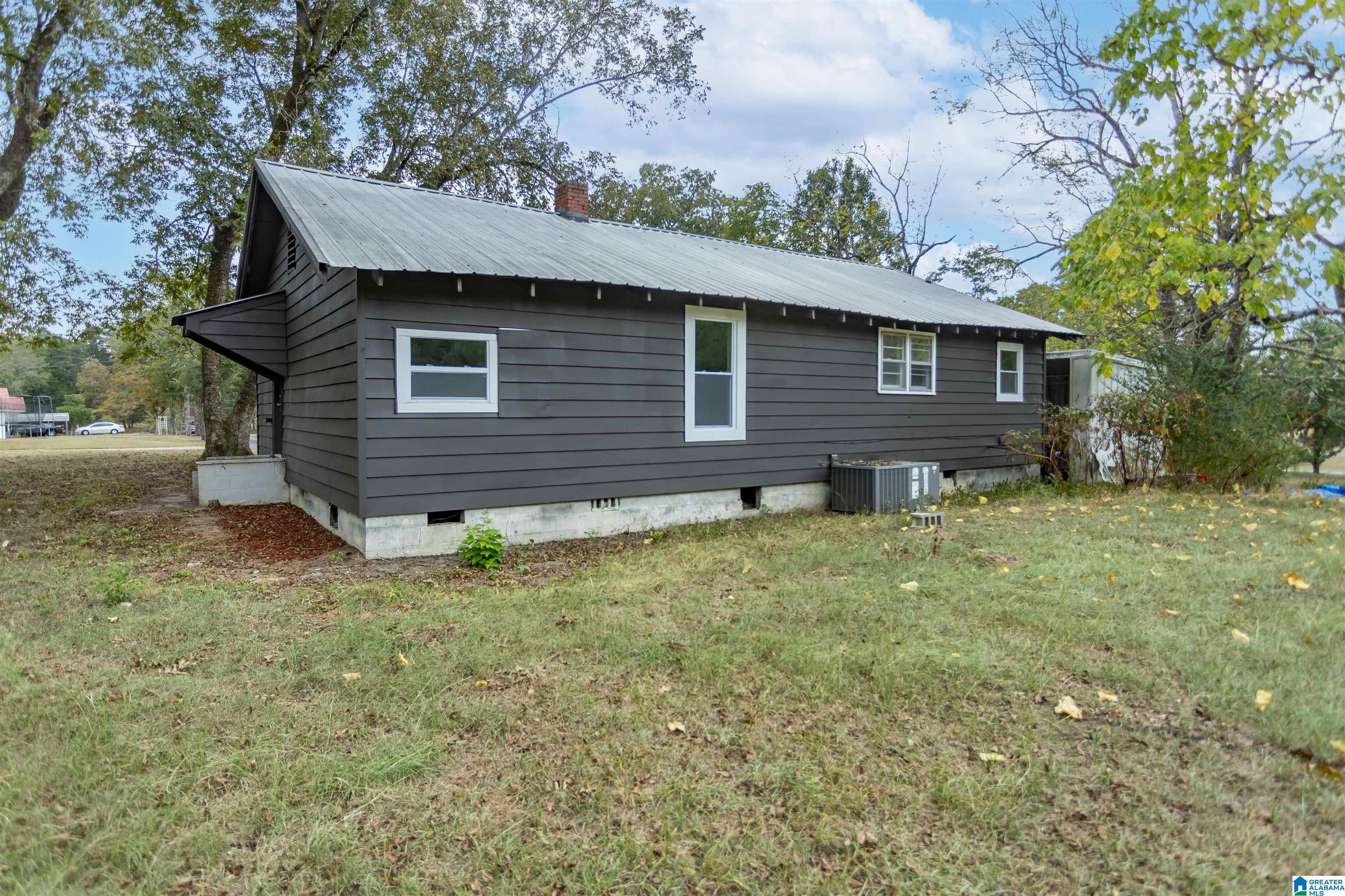 6165 Birmingport Road Mulga, AL 35118 - Photo 9 of 46 Gallery Image 9