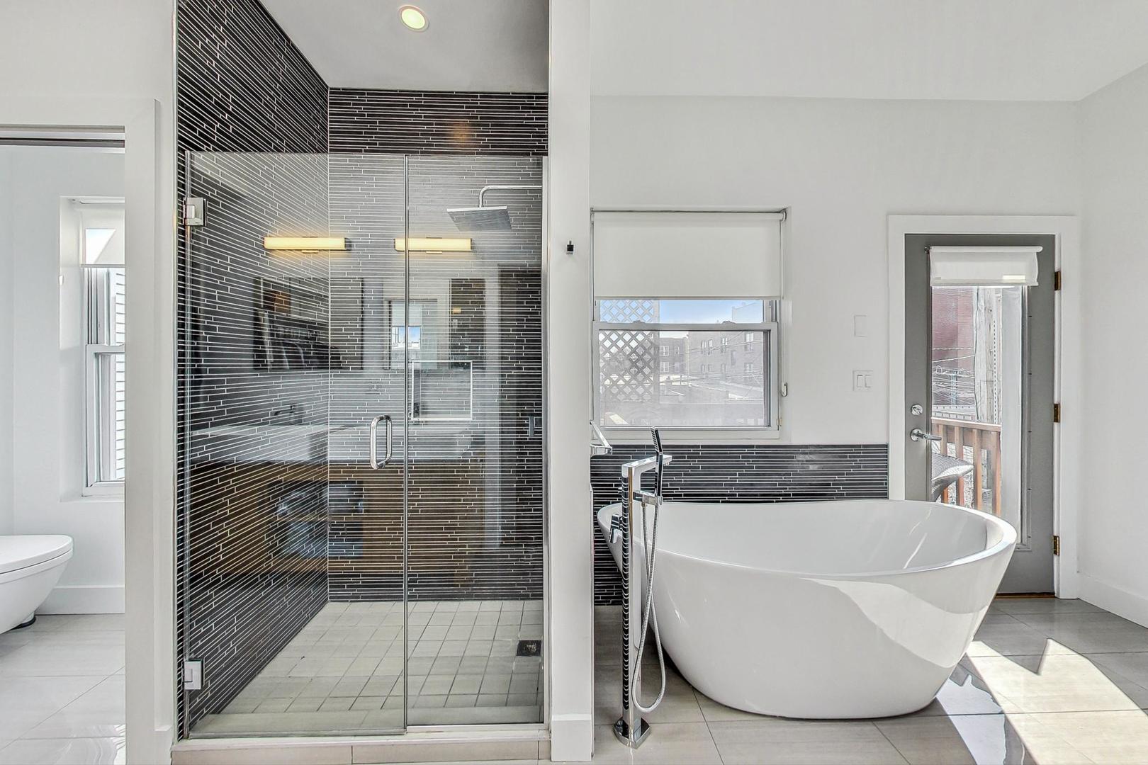 2445 West Rice Street Chicago, IL 60622 - Photo 23 of 46