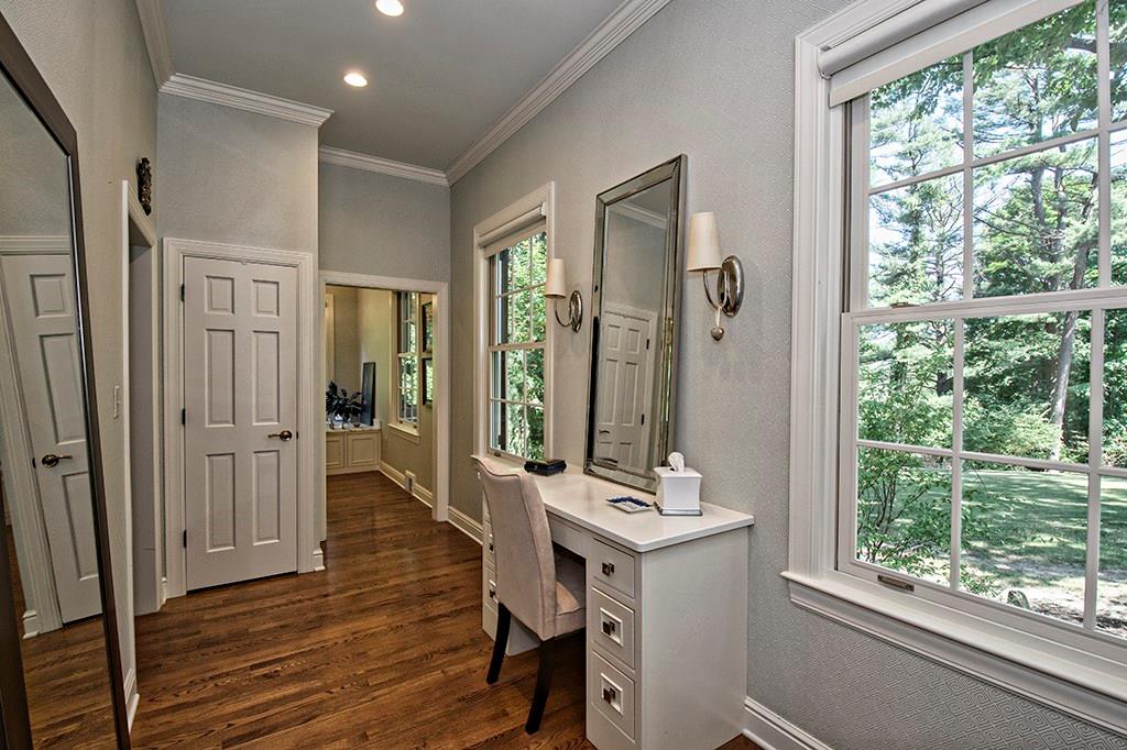 1094 Fox Chapel Road Pittsburgh, PA 15238 - Photo 12 of 25 Gallery Image 12
