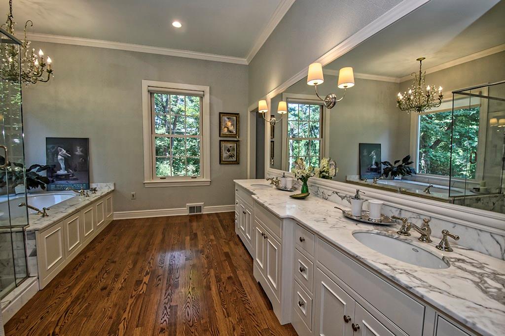 1094 Fox Chapel Road Pittsburgh, PA 15238 - Photo 13 of 25 Gallery Image 13