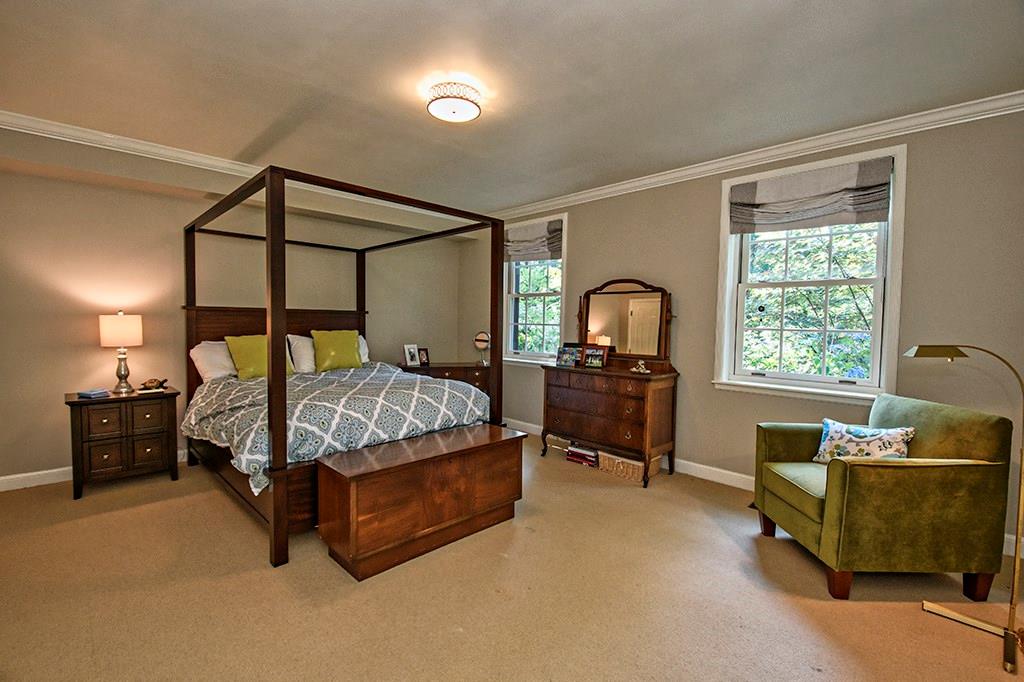 1094 Fox Chapel Road Pittsburgh, PA 15238 - Photo 18 of 25 Gallery Image 18