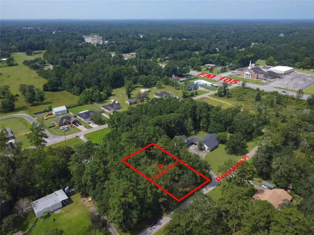 a view of a outdoor space